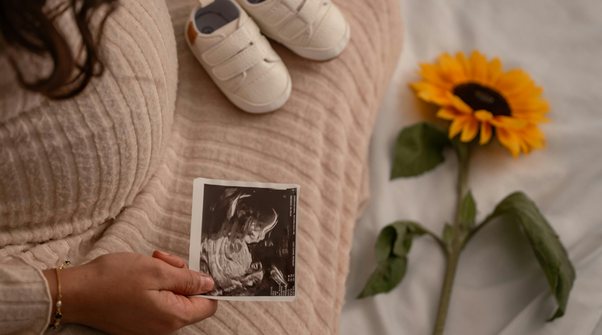 A favor de la mujer y la vida