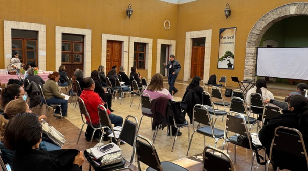 Taller de habilidades de Expresión para lectores y monitores Taller de habilidades de Expresión para lectores y monitores